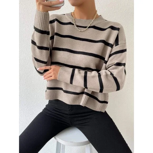 Striped Sweater Knit Crewneck tan Black preppy Minimalist - Picture 1 of 2